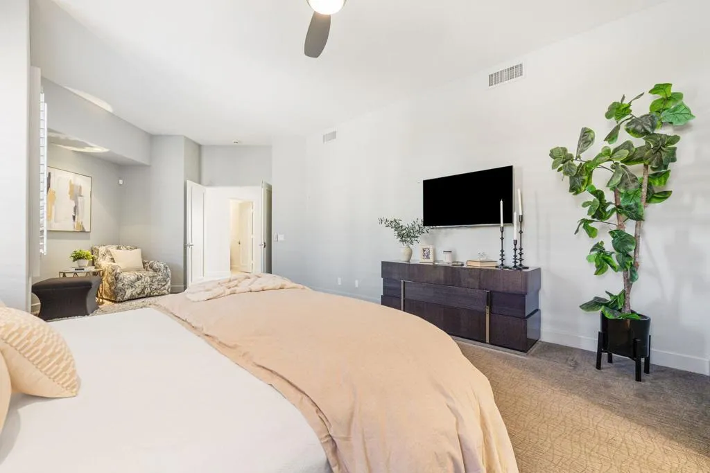 461 White Horse Trail, Palm Desert, California 92211 home-pic-35